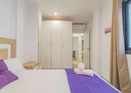 Apartamento Alojat Corazones I *